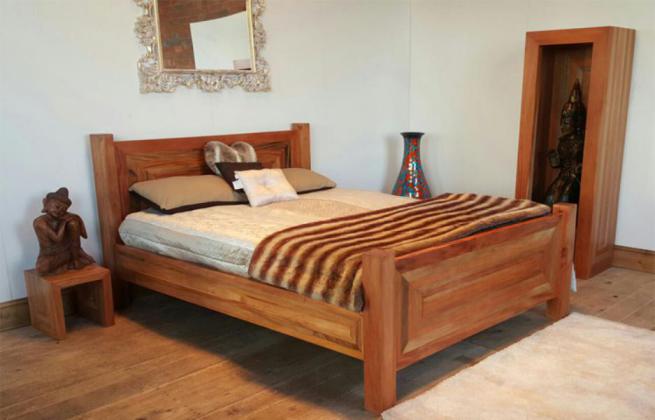 Solid Wood Beds